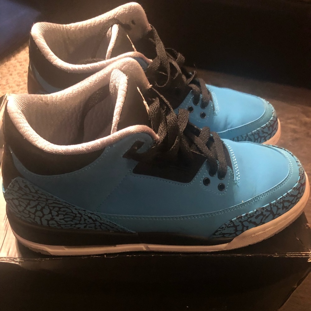 Jordan Powder Blue 3s - Picture 2 of 7